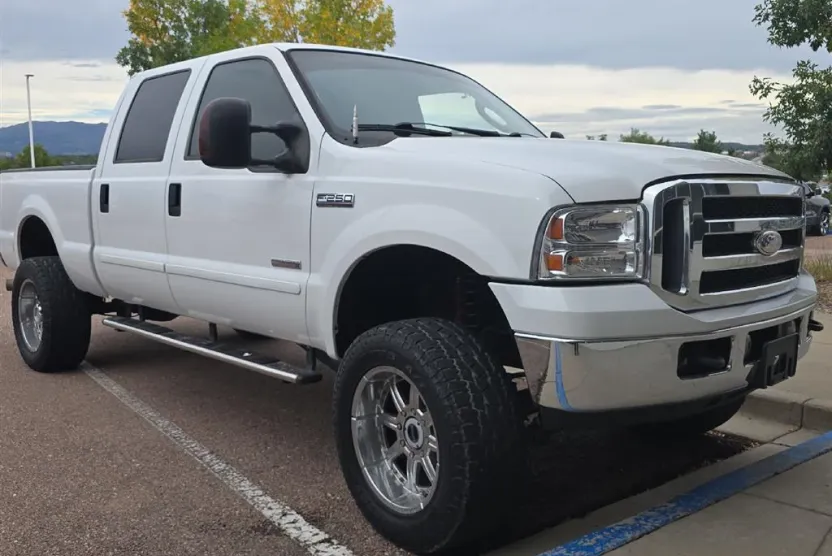 2006 Ford F-250 Lariat photo 1