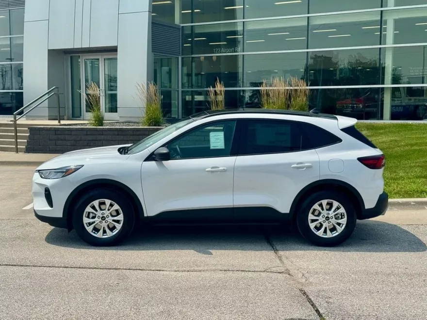 2025 Ford Escape Active photo 1