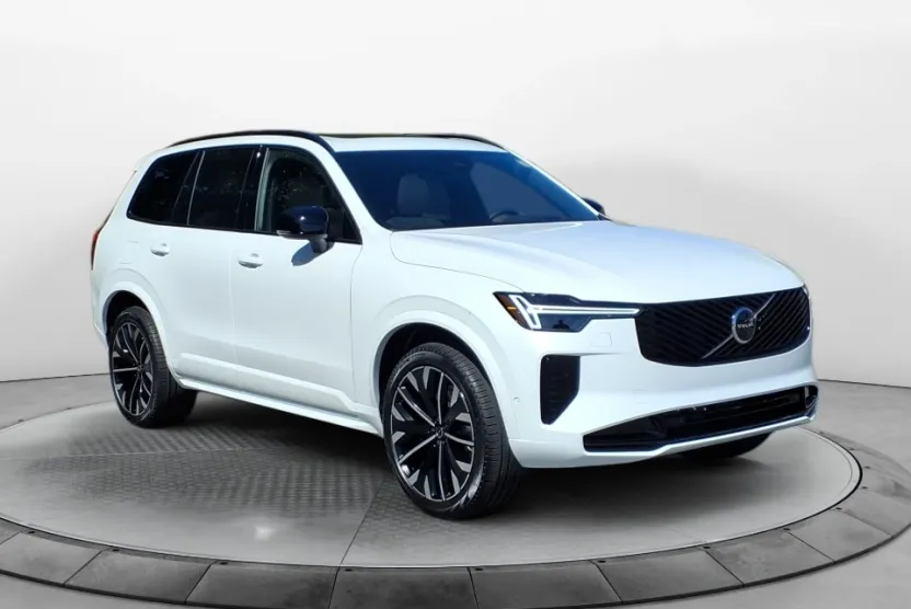 2026 Volvo XC90 photo 1