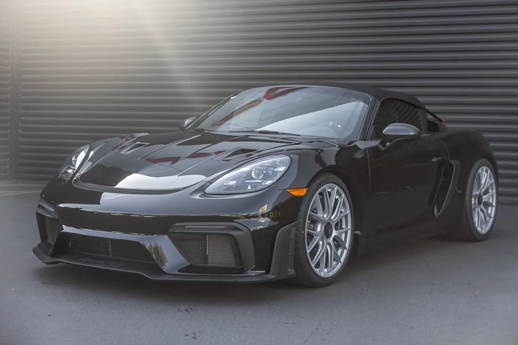 2025 Porsche Boxster Spyder photo 1