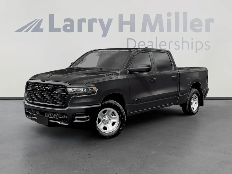 2025 Ram 1500 Tradesman photo 1