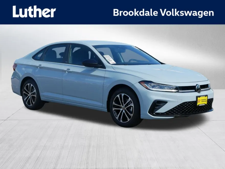 2025 Volkswagen Jetta Sport photo 1