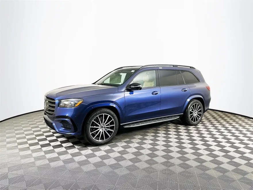 2026 Mercedes Benz GLS 580 4MATIC photo 1