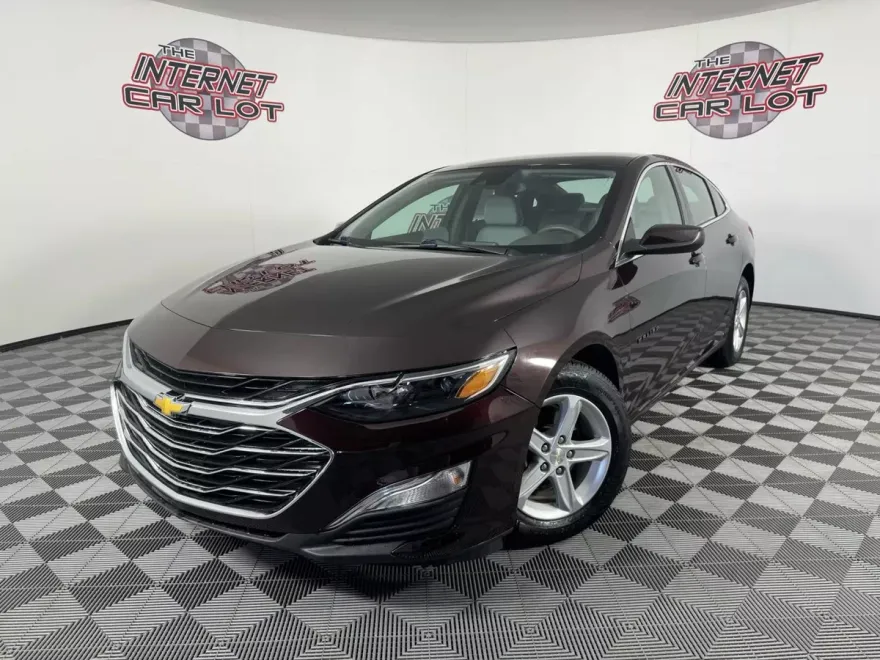 2020 Chevrolet Malibu LS photo 1