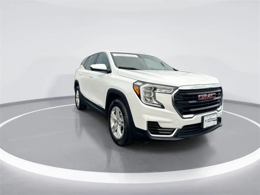 2024 Gmc Terrain SLE photo 1
