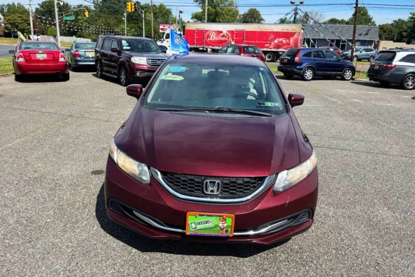 2015 Honda Civic LX photo 1