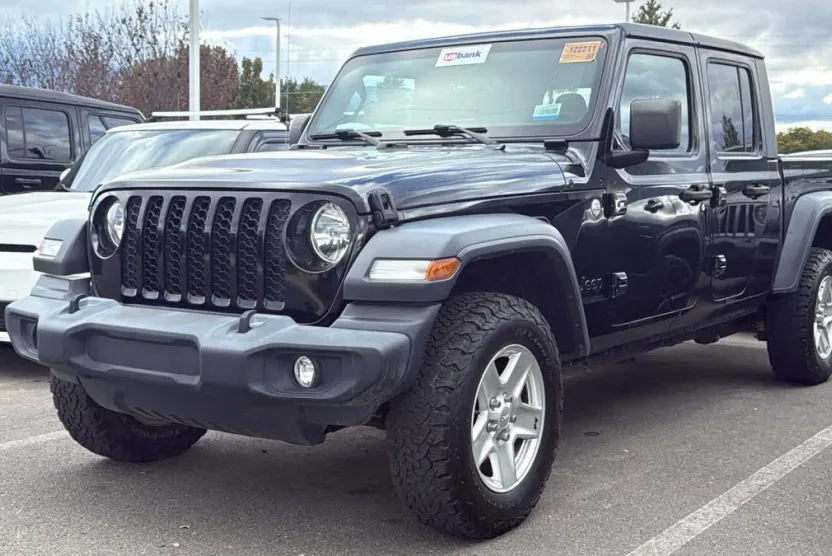 2020 Jeep Gladiator Sport S photo 1