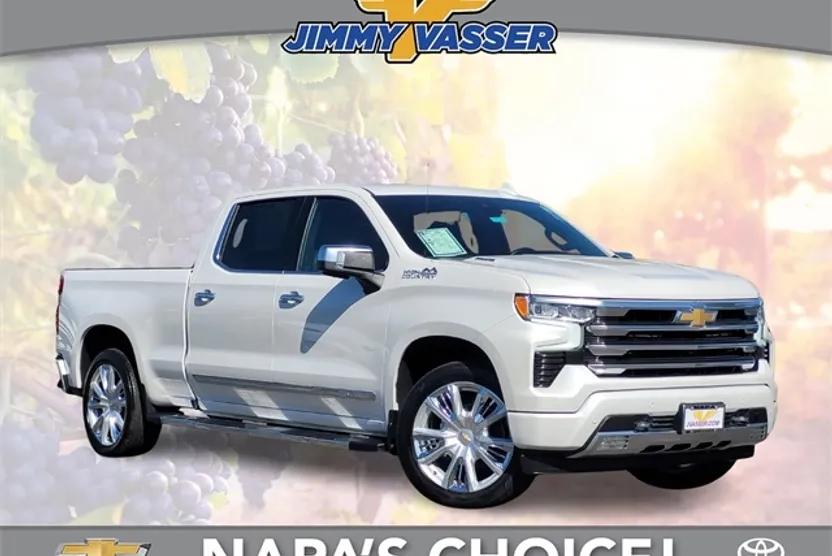 2023 Chevrolet Silverado 1500 High Country photo 1