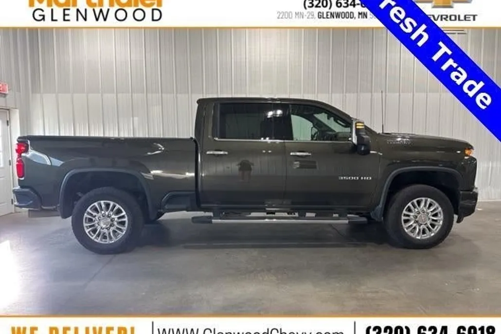 2022 Chevrolet Silverado 3500HD High Country photo 1