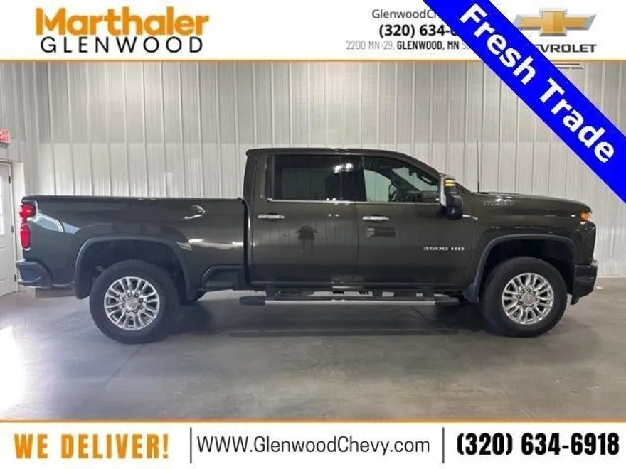 2022 Chevrolet Silverado 3500HD High Country photo 1