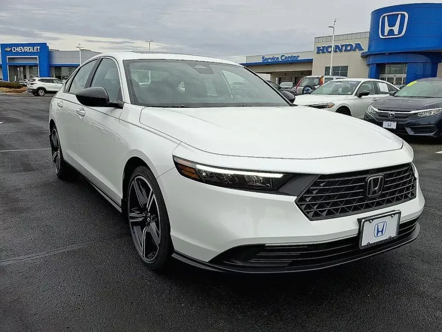 2025 Honda Accord Sport photo 1