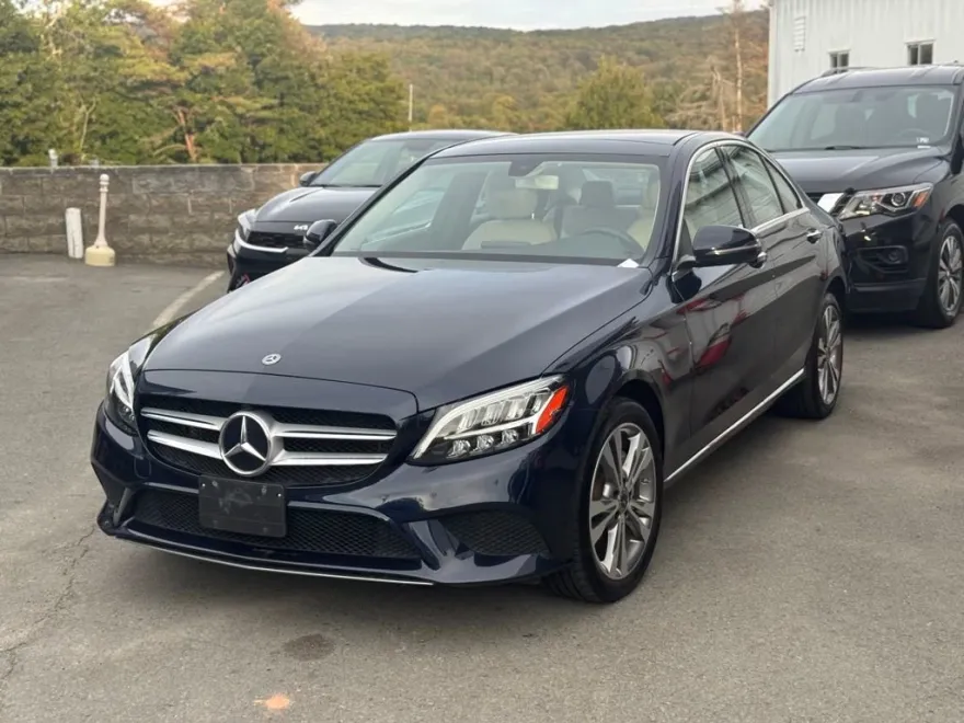 2019 Mercedes Benz C 300 4MATIC photo 1
