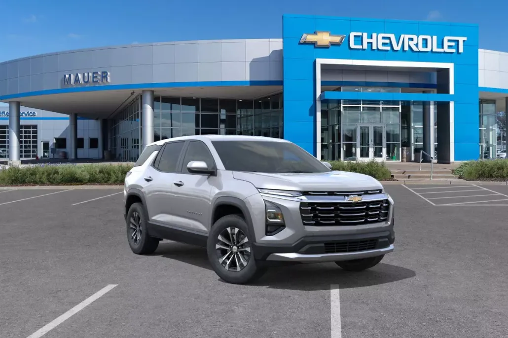 2026 Chevrolet Equinox LT photo 1