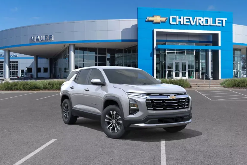 2026 Chevrolet Equinox LT photo 1