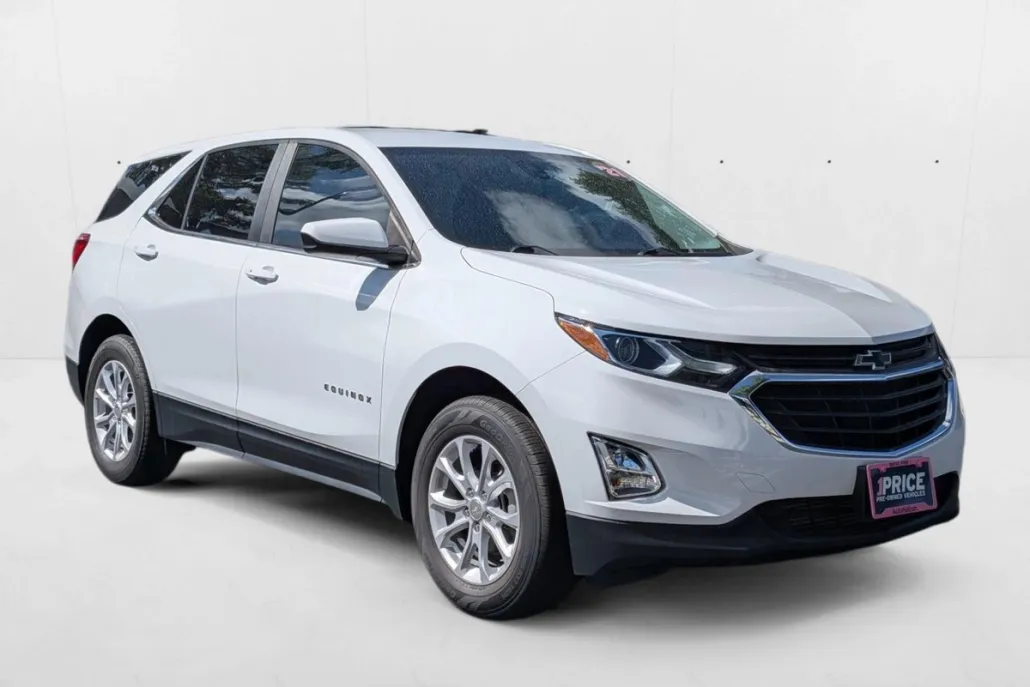 2021 Chevrolet Equinox LT photo 1