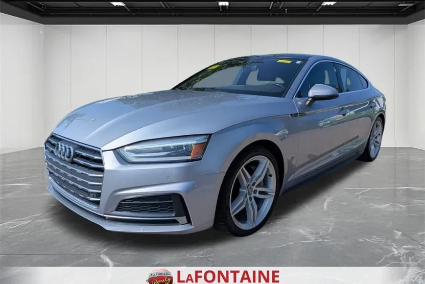 2018 Audi A5 2.0T Premium Plus Quattro photo 1