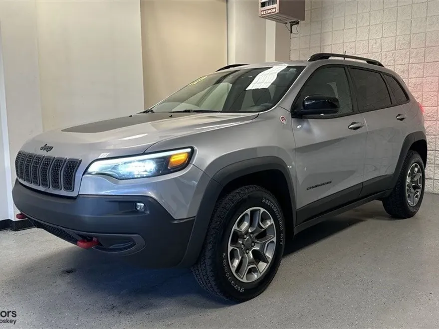 2022 Jeep Cherokee Trailhawk photo 1