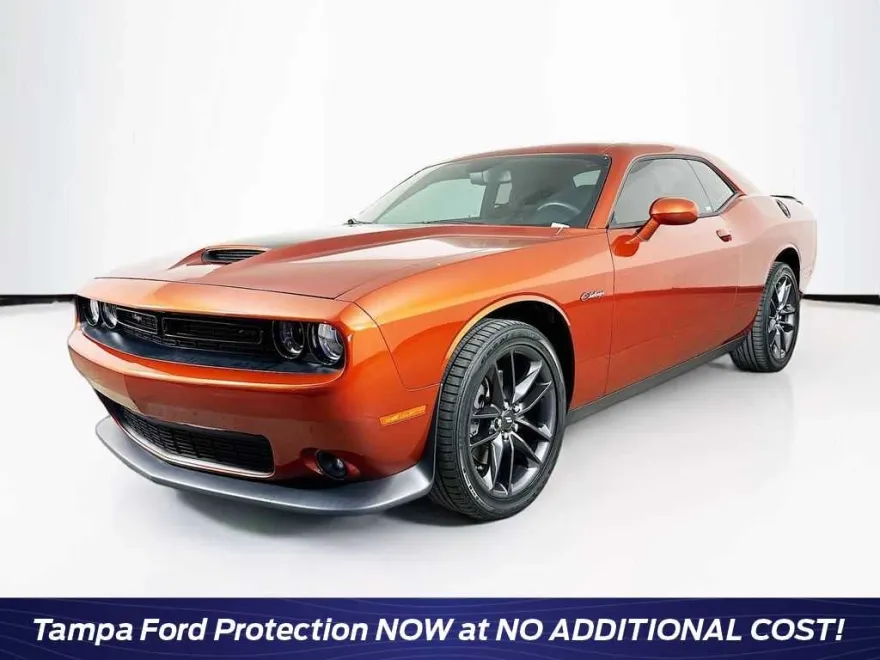 2021 Dodge Challenger GT photo 1