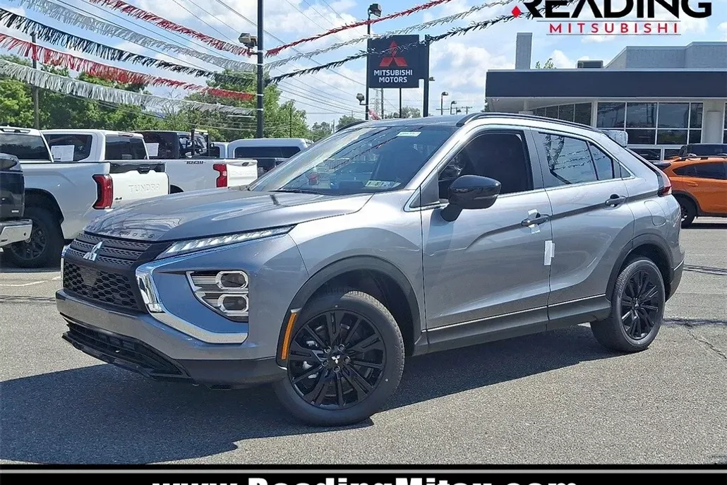 2025 Mitsubishi Eclipse Cross SEL photo 1
