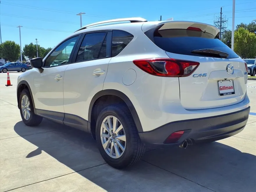 2016 Mazda CX-5 Touring photo 1