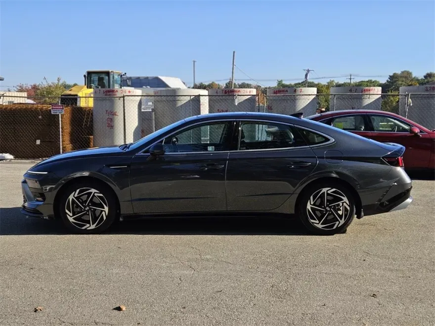 2024 Hyundai Sonata SEL Convenience photo 1