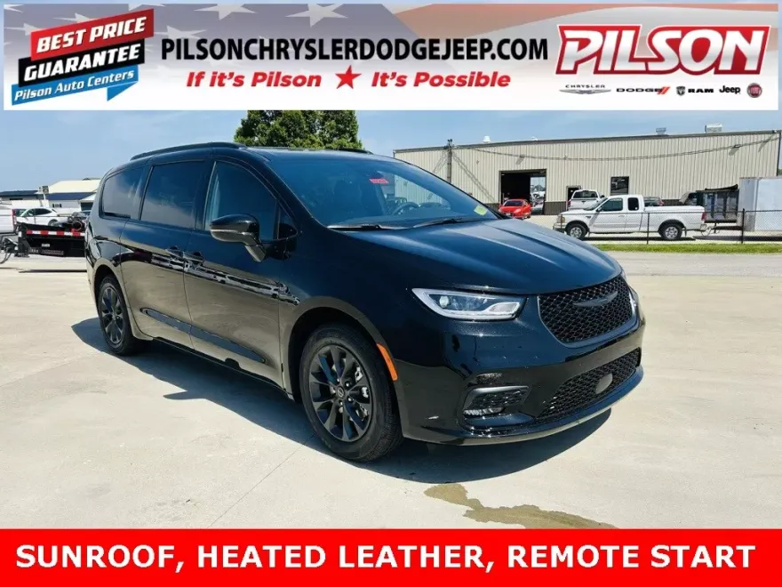 2025 Chrysler Pacifica photo 1