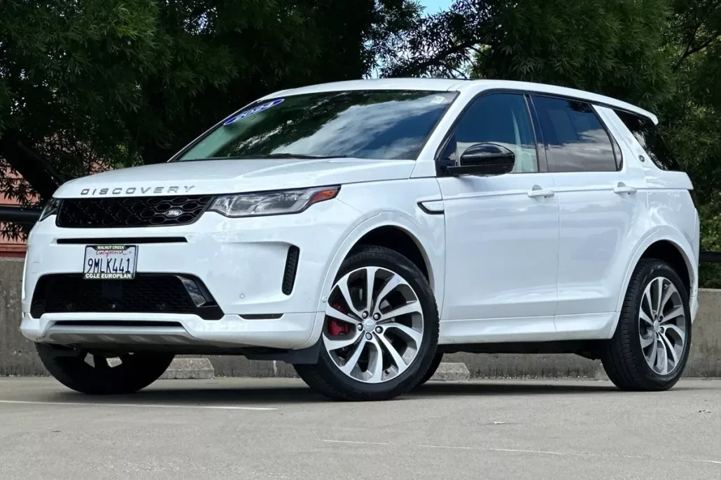 2024 Land Rover Discovery Sport S photo 1