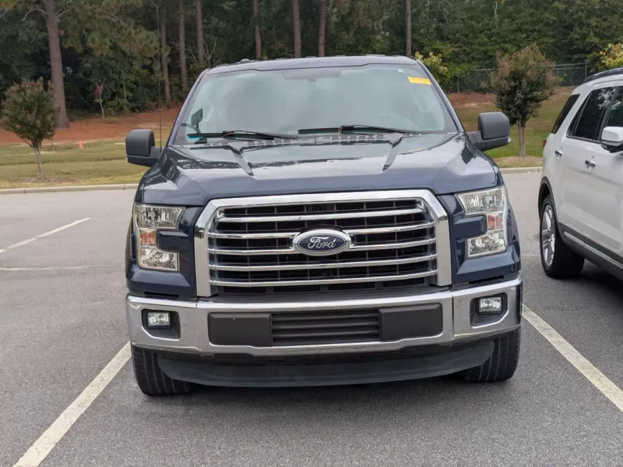 2015 Ford F-150 XLT photo 1