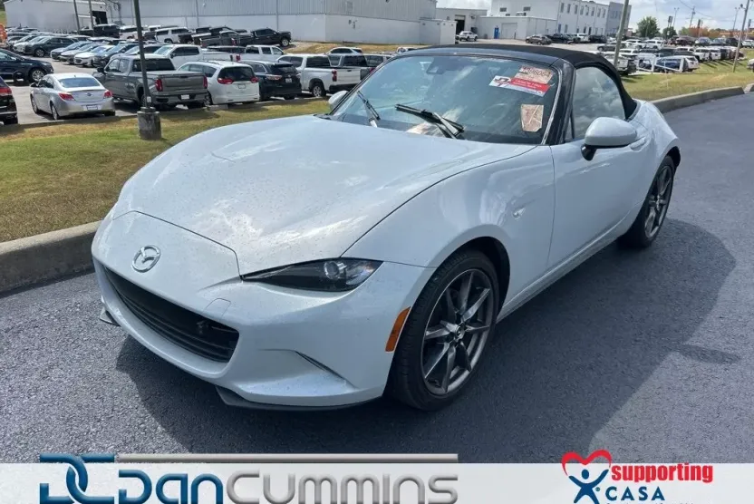 2016 Mazda MX-5 Miata Miata Grand Touring photo 1
