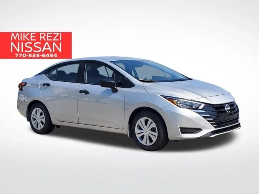 2025 Nissan Versa 1.6 S photo 1