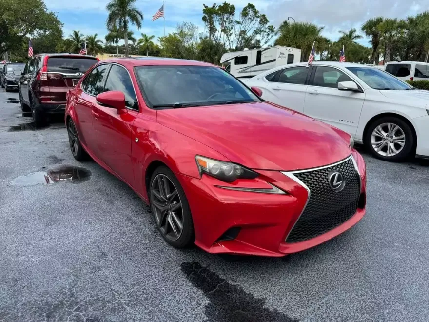 2016 Lexus IS 200t photo 1