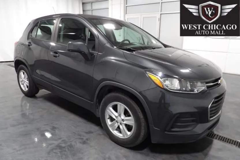 2019 Chevrolet Trax LS photo 1