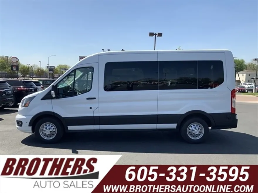 2024 Ford Transit XLT photo 1