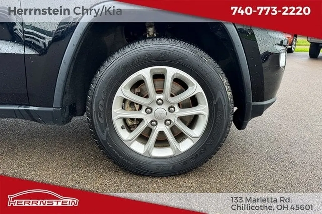 2021 Jeep Grand Cherokee Laredo E photo 1