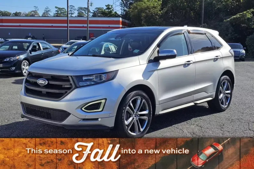 2016 Ford Edge Sport photo 1