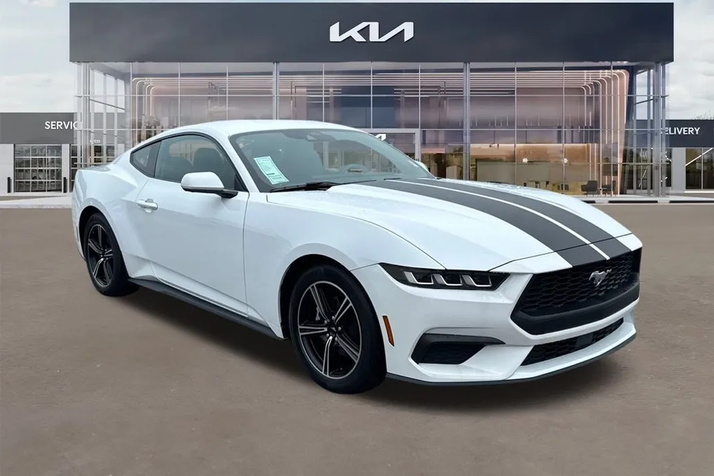 2024 Ford Mustang EcoBoost photo 1