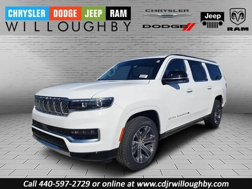 2024 Jeep Grand Wagoneer L photo 1