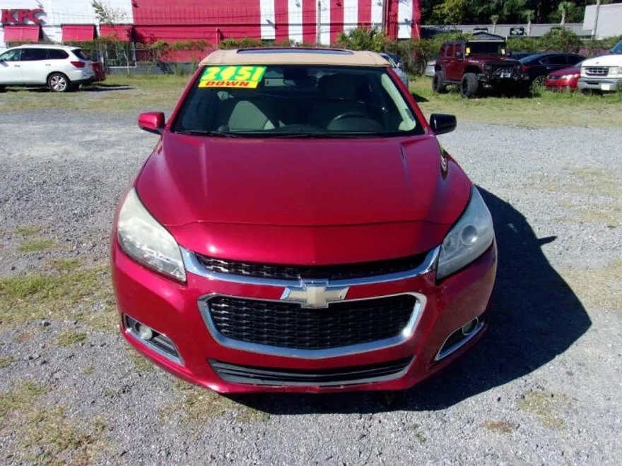 2014 Chevrolet Malibu 2LT photo 1