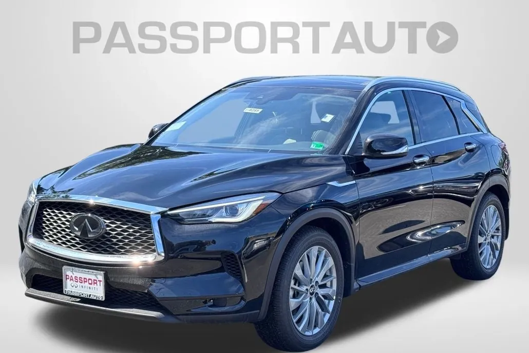 2025 Infiniti QX50 Luxe photo 1