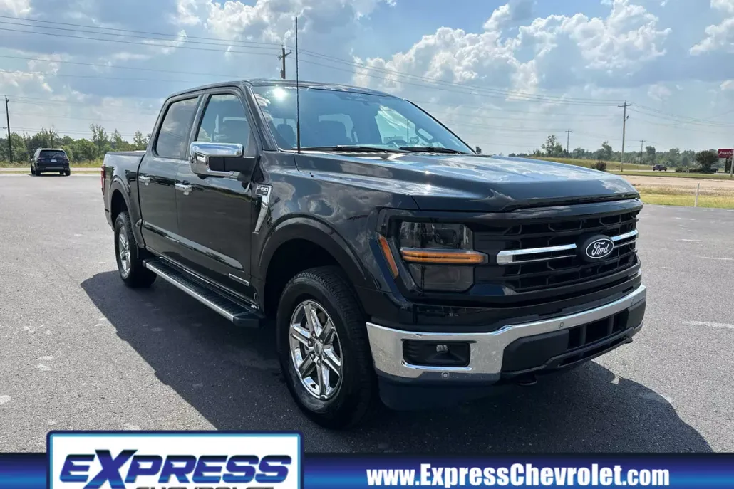 2024 Ford F-150 XLT photo 1