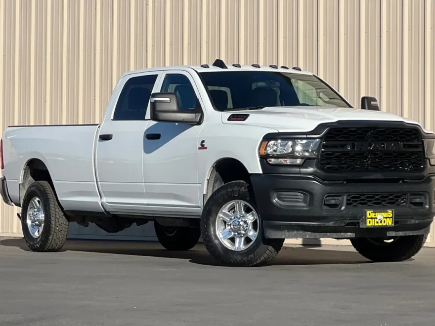 2019 Ram 2500 Laramie photo 1
