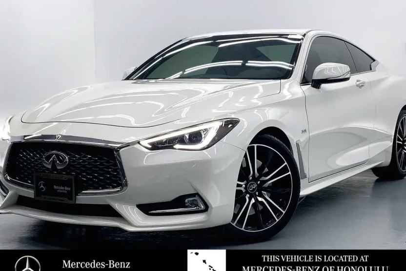 2018 Infiniti Q60 Sport photo 1