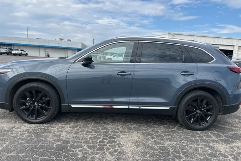 2022 Mazda CX-9 Carbon photo 1