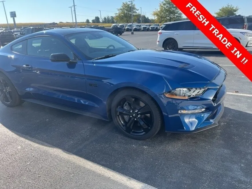 2023 Ford Mustang GT Premium photo 1