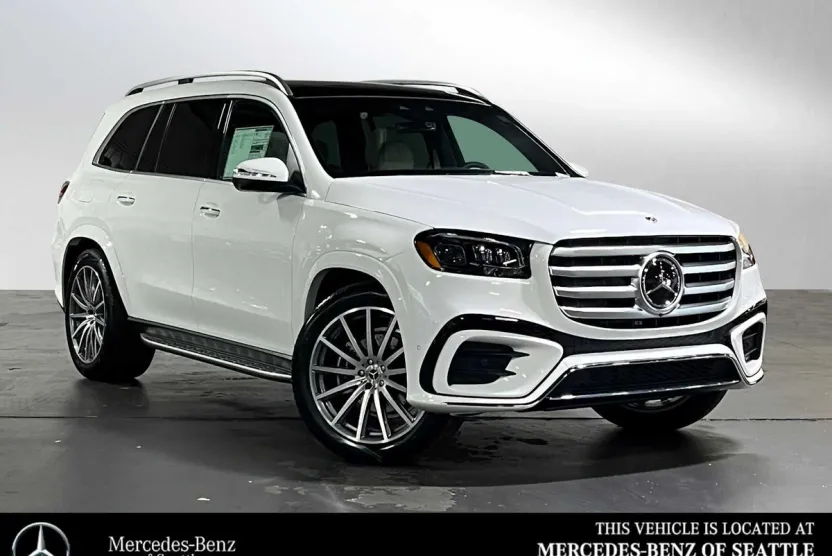 2025 Mercedes Benz GLS 580 4MATIC photo 1