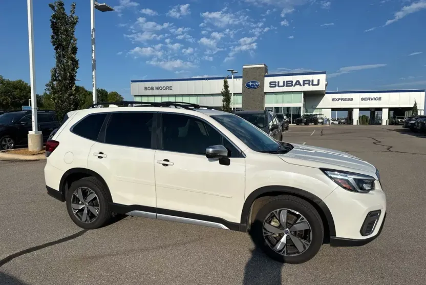 2021 Subaru Forester Touring photo 1