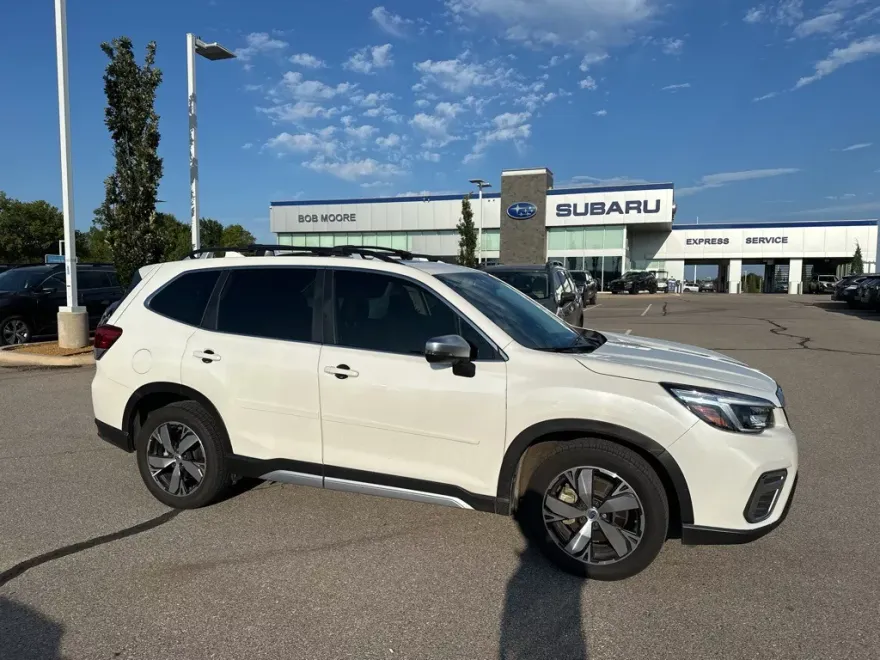 2021 Subaru Forester Touring photo 1
