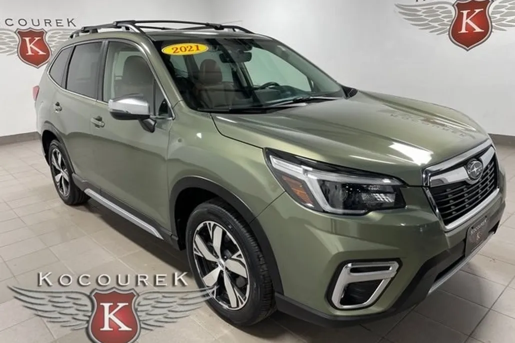 2021 Subaru Forester Touring photo 1