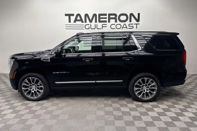 2026 Gmc Yukon Denali photo 1