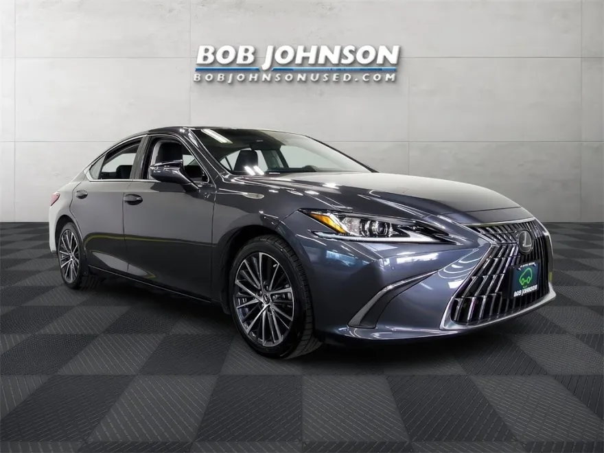 2022 Lexus ES 350 photo 1